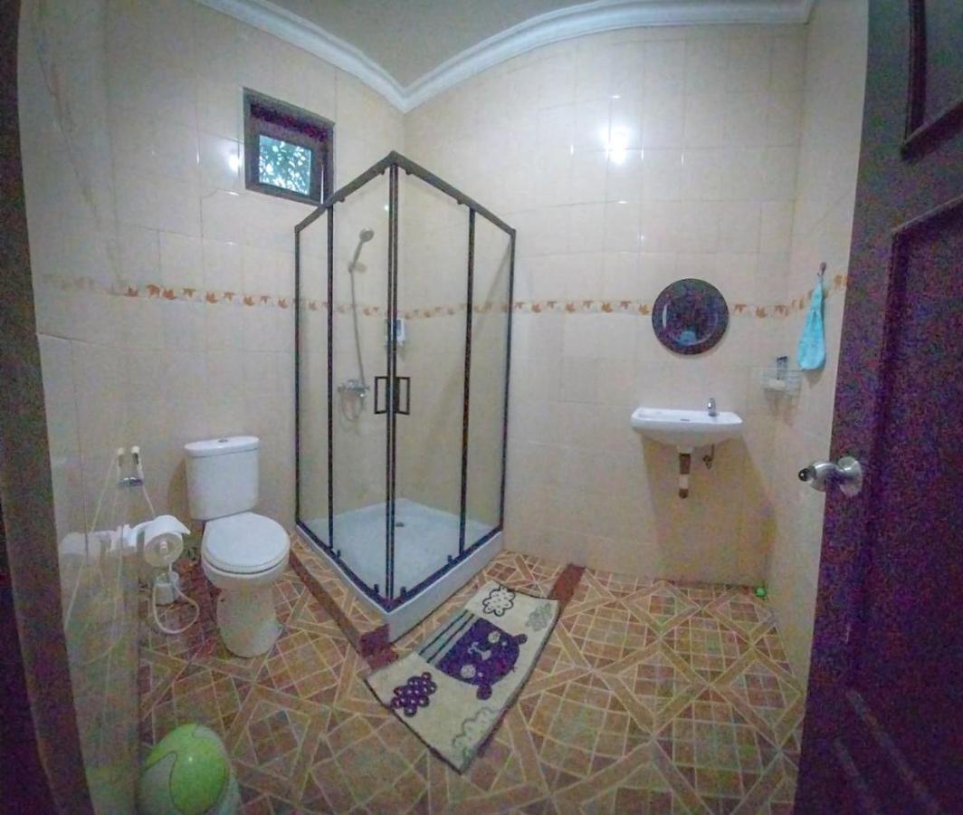 Gated 3Br Residence - 10 Mins From Malioboro Джокьякарта Экстерьер фото